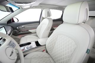 2023 Genesis GV60 — photo 3 of 24