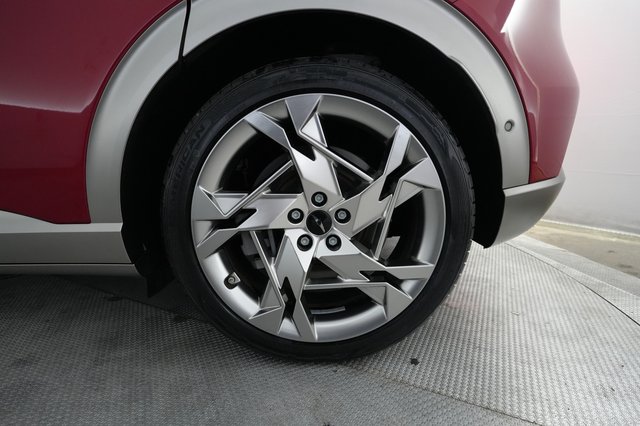 2023 Genesis GV60 — photo 7 of 24