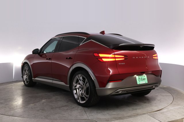 2023 Genesis GV60 — photo 13 of 24