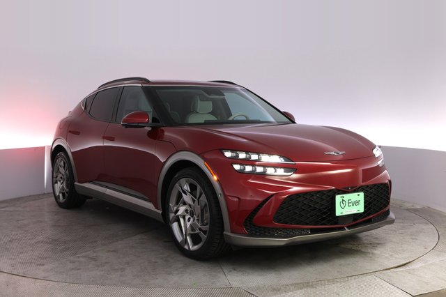 2023 Genesis GV60 — photo 10 of 24