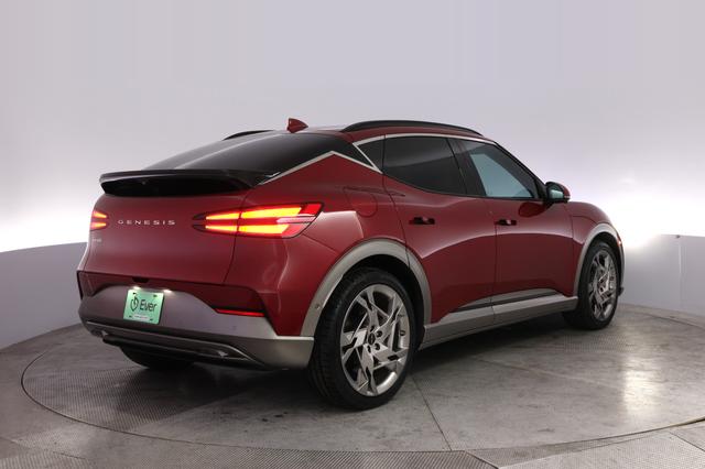2023 Genesis GV60 — photo 2 of 24