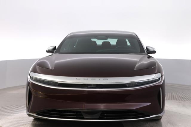 2022 Lucid Air — photo 9 of 24