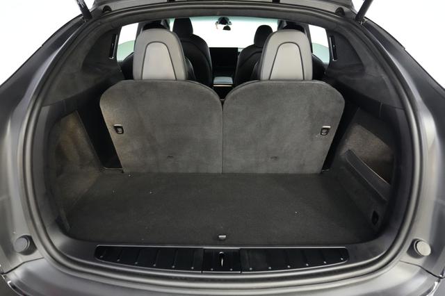 2023 Tesla Model X — photo 6 of 30