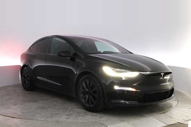 2023 Tesla Model X — photo 10 of 30