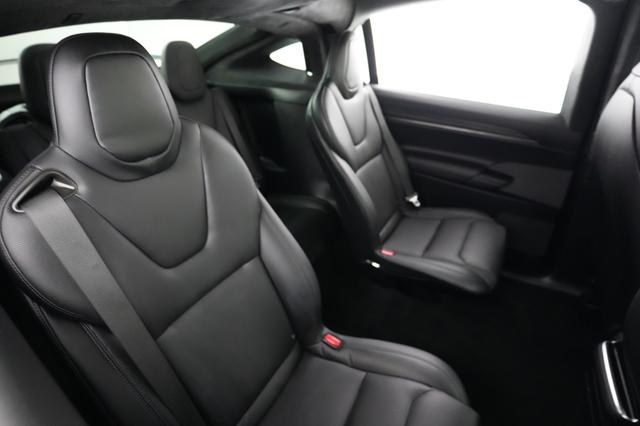 2023 Tesla Model X — photo 4 of 30