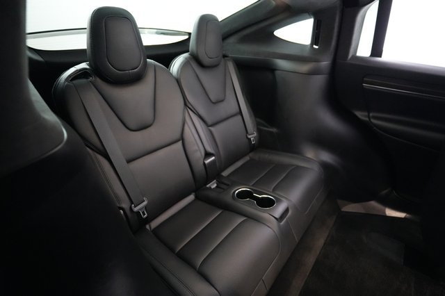 2023 Tesla Model X — photo 21 of 30