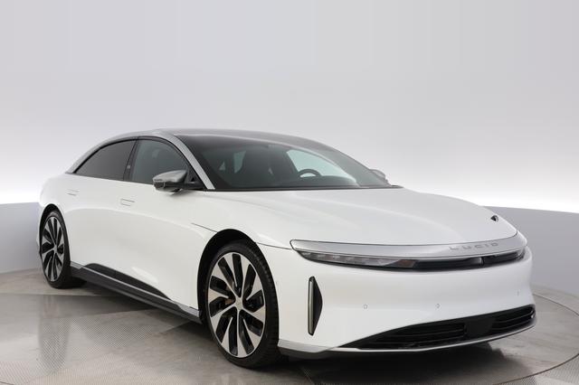 2022 Lucid Air — photo 10 of 27