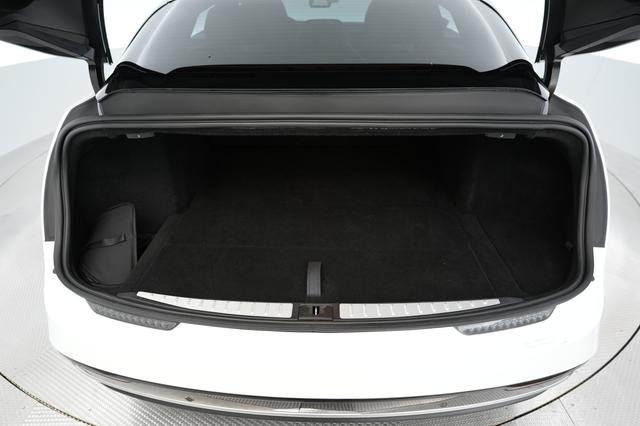 2022 Lucid Air — photo 6 of 27