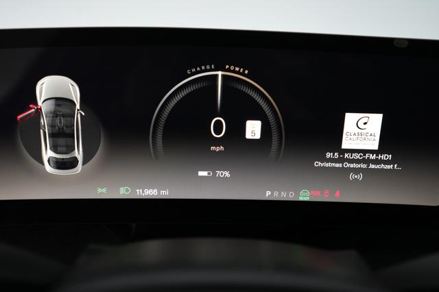 2022 Lucid Air — photo 5 of 22