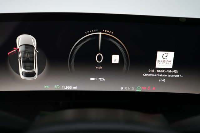 2022 Lucid Air — photo 5 of 22