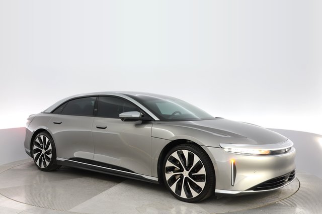 2023 Lucid Air — photo 11 of 24