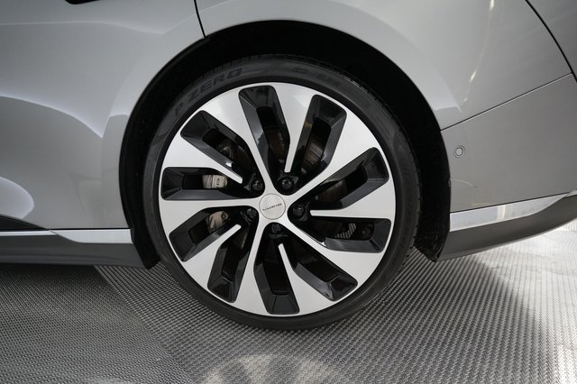 2023 Lucid Air — photo 17 of 24