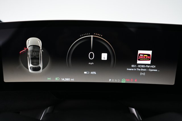 2023 Lucid Air — photo 5 of 24