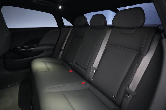 2023 Lucid Air — photo 17 of 21