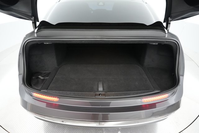 2023 Lucid Air — photo 6 of 21