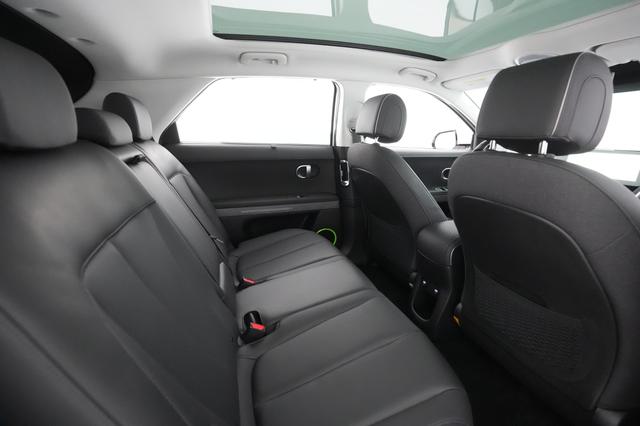 2024 Hyundai IONIQ 5 — photo 3 of 25