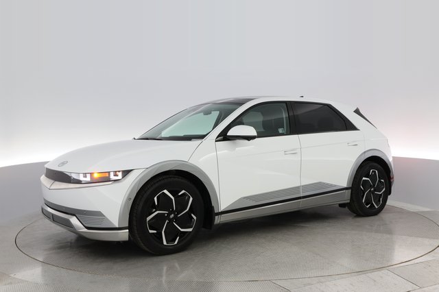 2024 Hyundai IONIQ 5 — photo 11 of 25