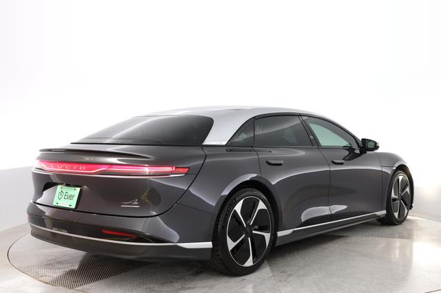 2023 Lucid Air — photo 2 of 24