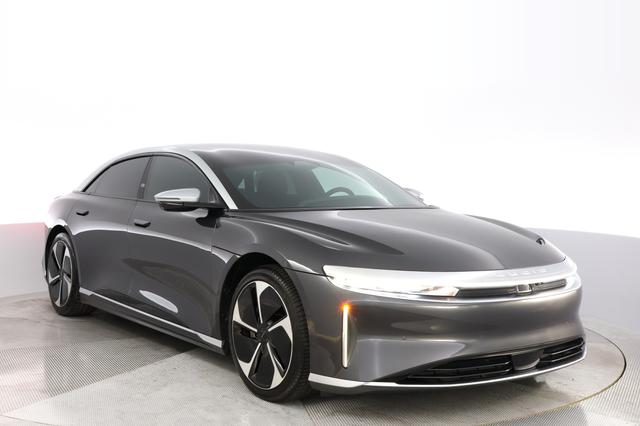 2023 Lucid Air — photo 10 of 24