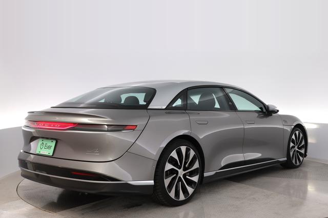 2023 Lucid Air — photo 2 of 21