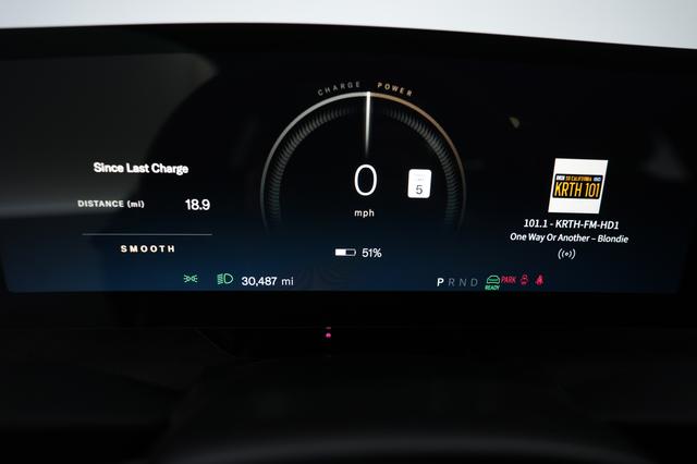 2023 Lucid Air — photo 5 of 21