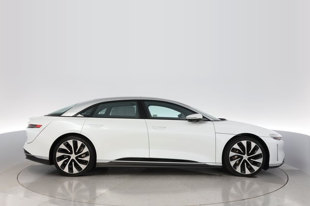 2024 Lucid Air — photo 10 of 20