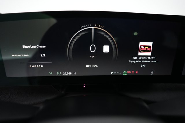 2024 Lucid Air — photo 5 of 20