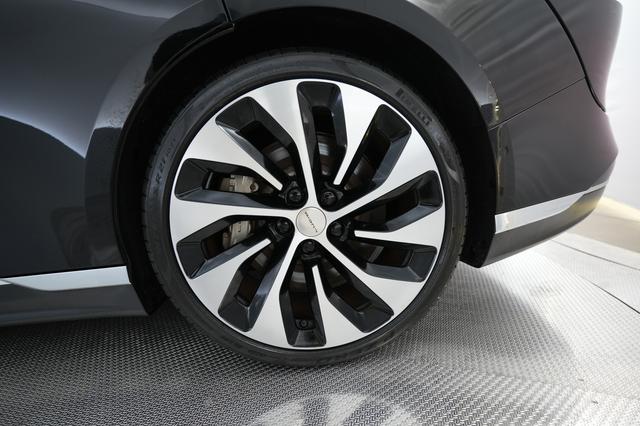 2023 Lucid Air — photo 7 of 29