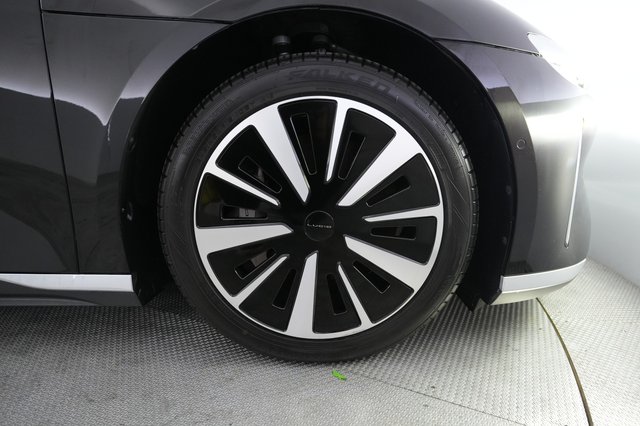 2023 Lucid Air — photo 16 of 24