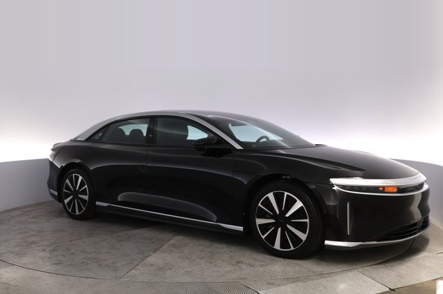 2023 Lucid Air — photo 11 of 24