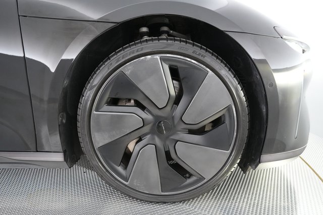 2024 Lucid Air — photo 15 of 23