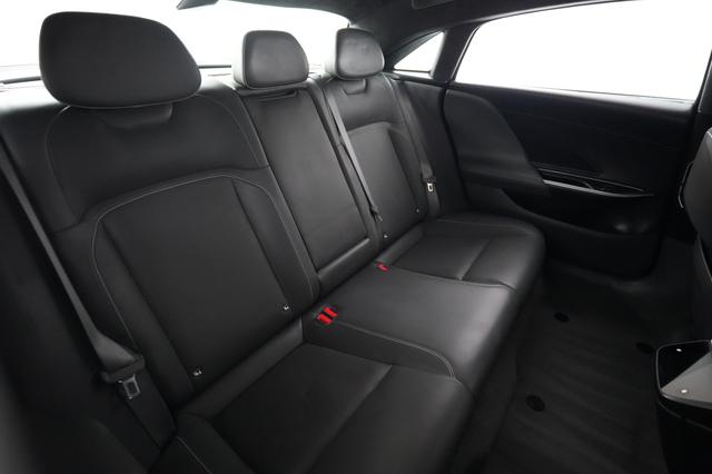 2024 Lucid Air — photo 4 of 23