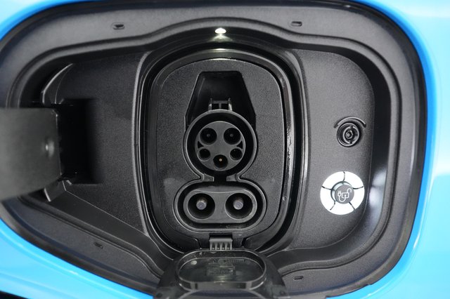 2023 Ford Mustang Mach-E — photo 8 of 25