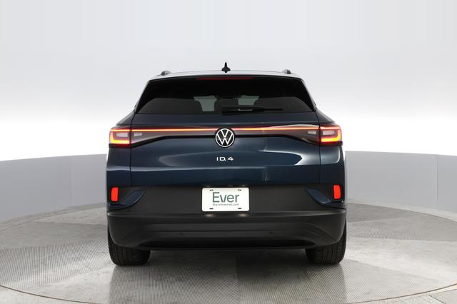2023 Volkswagen ID.4 — photo 9 of 30