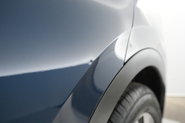 2023 Volkswagen ID.4 — photo 22 of 30
