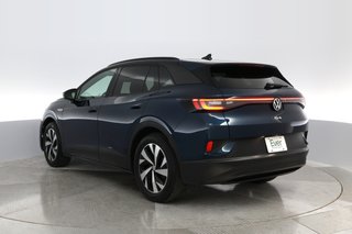 2023 Volkswagen ID.4 — photo 10 of 30