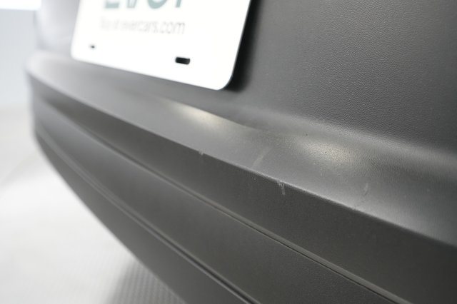2023 Volkswagen ID.4 — photo 25 of 30