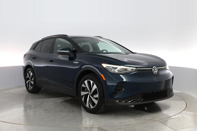 2023 Volkswagen ID.4 — photo 6 of 30