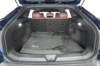 2023 Volkswagen ID.4 — photo 20 of 30