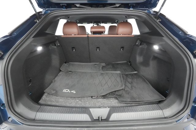2023 Volkswagen ID.4 — photo 20 of 30