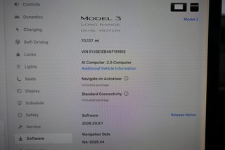 2019 Tesla Model 3 — photo 5 of 23