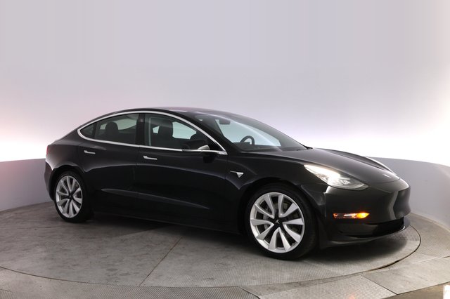 2019 Tesla Model 3 — photo 11 of 23