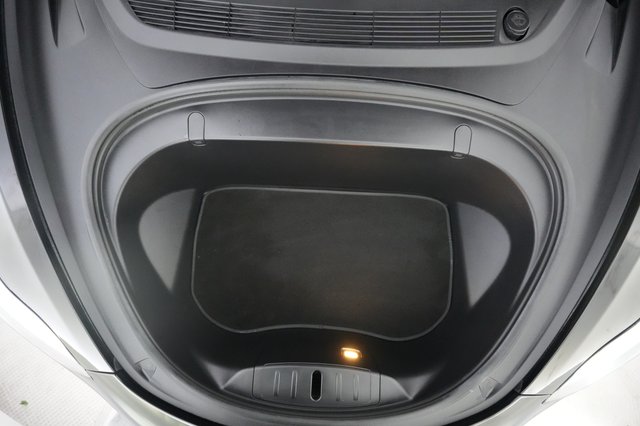 2019 Tesla Model 3 — photo 20 of 23