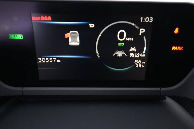 2023 Subaru Solterra — photo 5 of 19