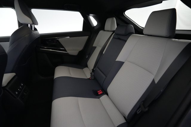 2023 Subaru Solterra — photo 17 of 19
