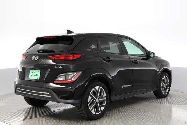2023 Hyundai Kona Electric — photo 2 of 23