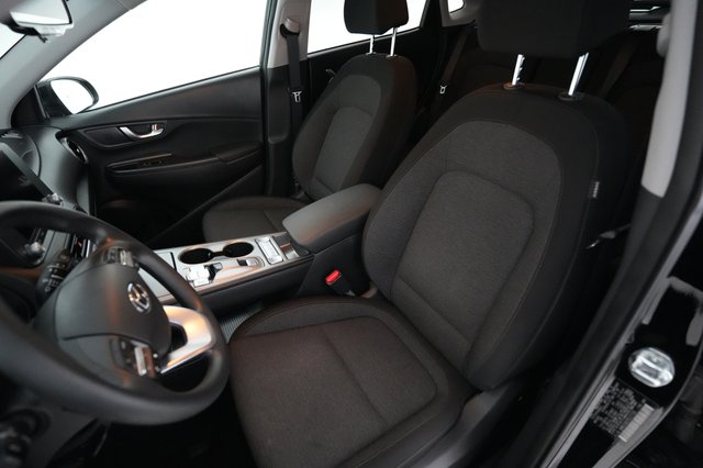 2023 Hyundai Kona Electric — photo 3 of 23