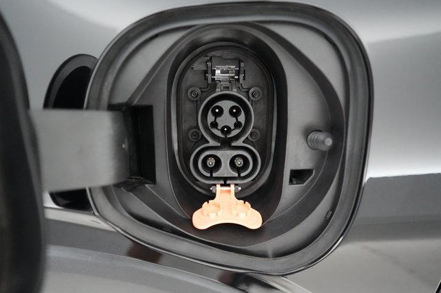 2023 Chevrolet Bolt EUV — photo 8 of 19