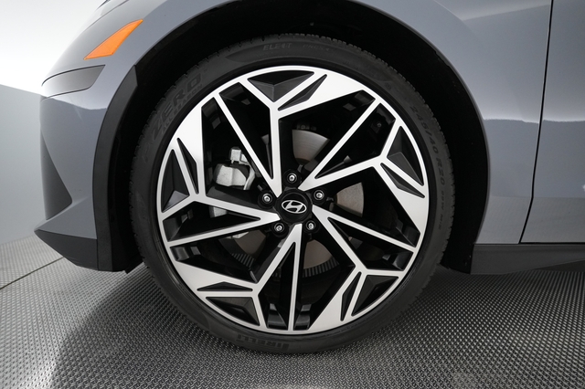 2024 Hyundai IONIQ 6