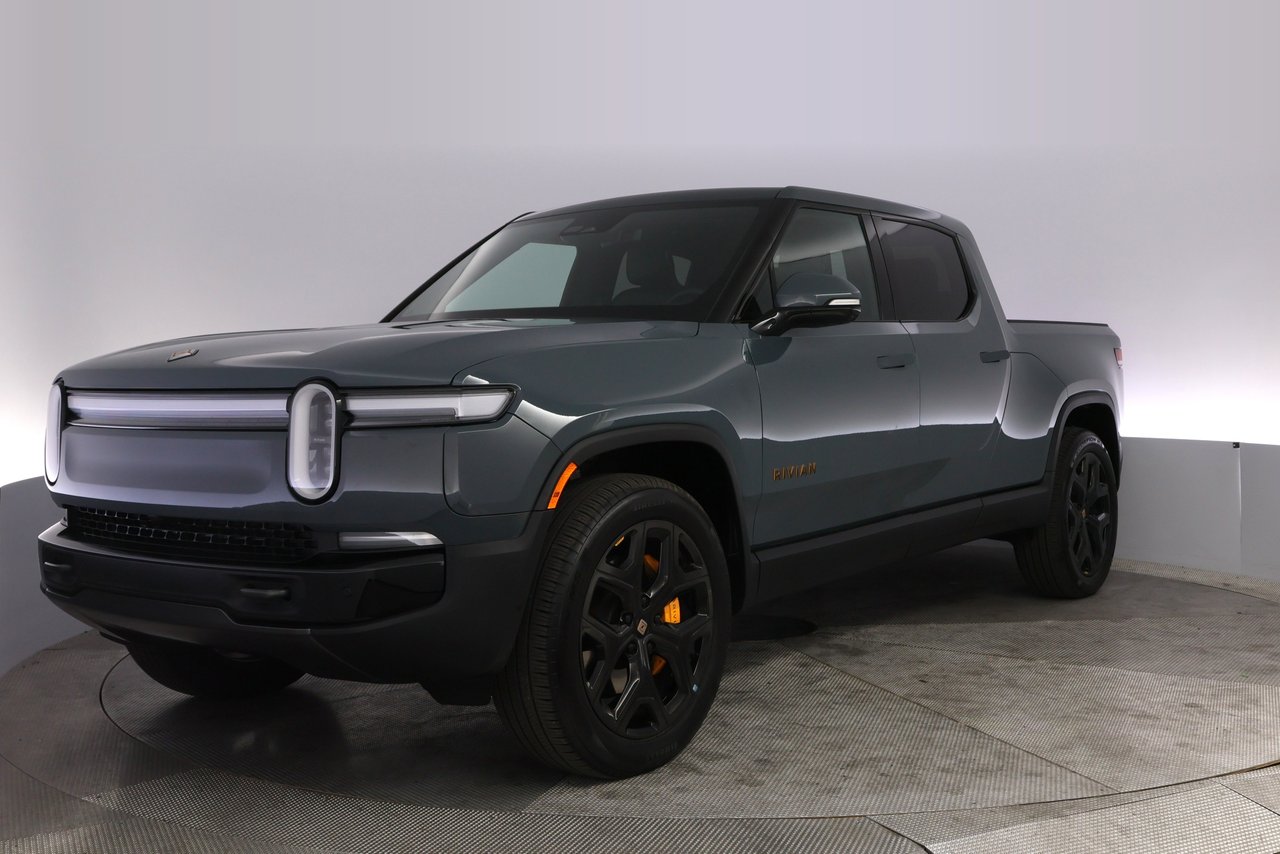 2025 Rivian R1T Active Driving Assistant Pro